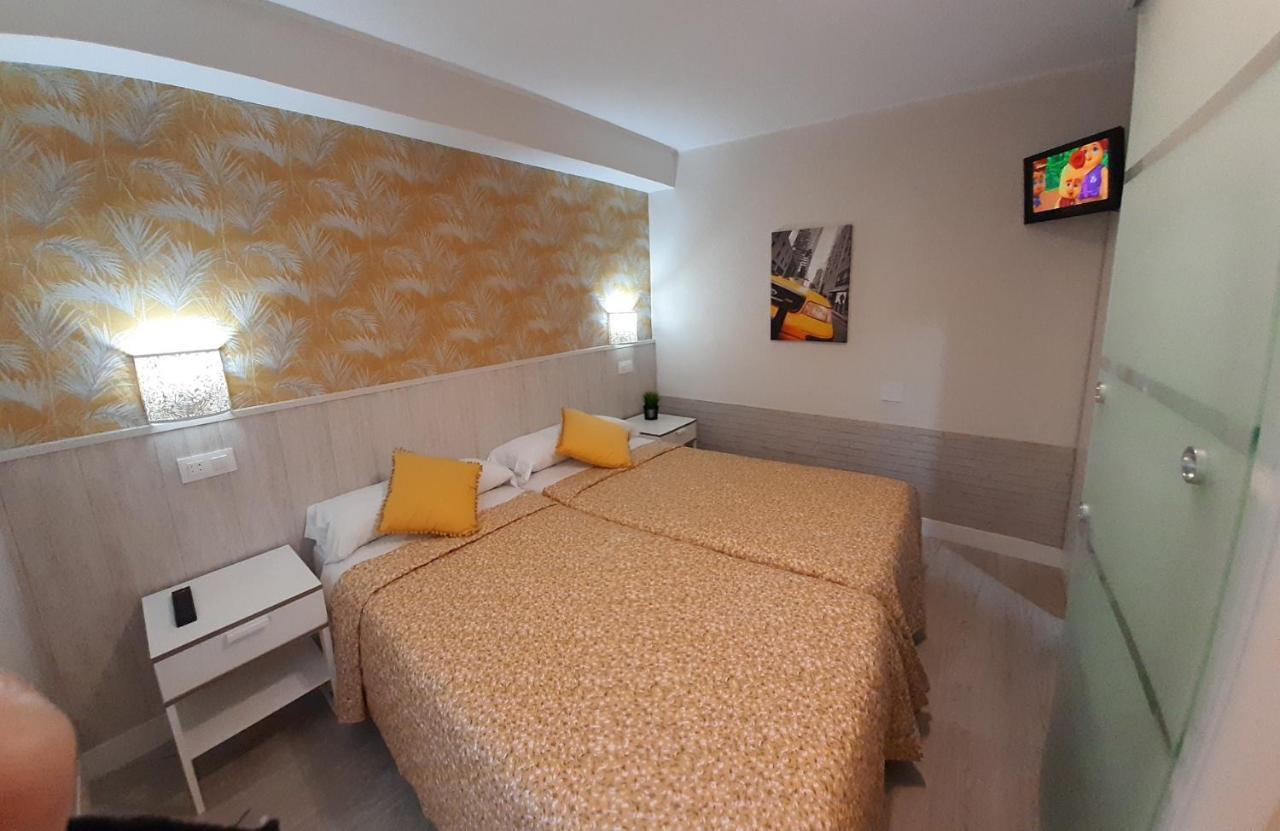 Hostal Verdemar خيخون المظهر الخارجي الصورة