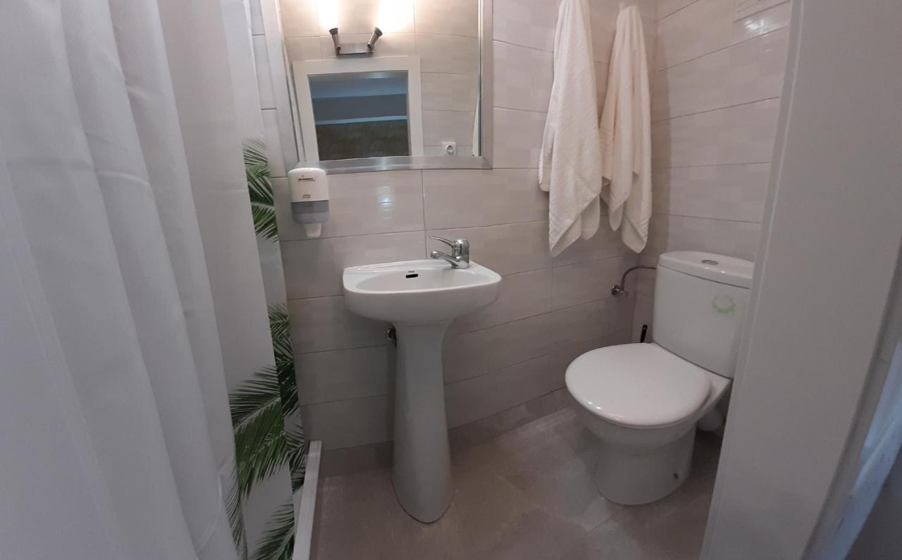 Hostal Verdemar خيخون المظهر الخارجي الصورة