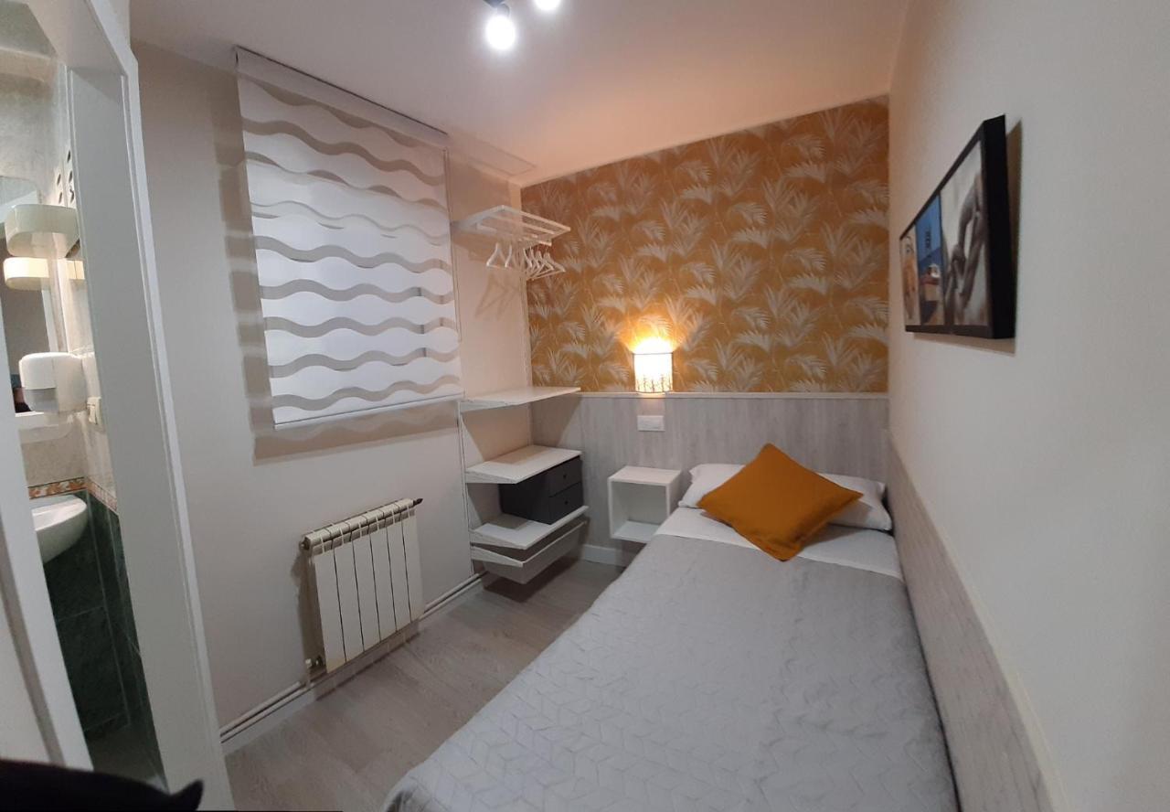 Hostal Verdemar خيخون المظهر الخارجي الصورة