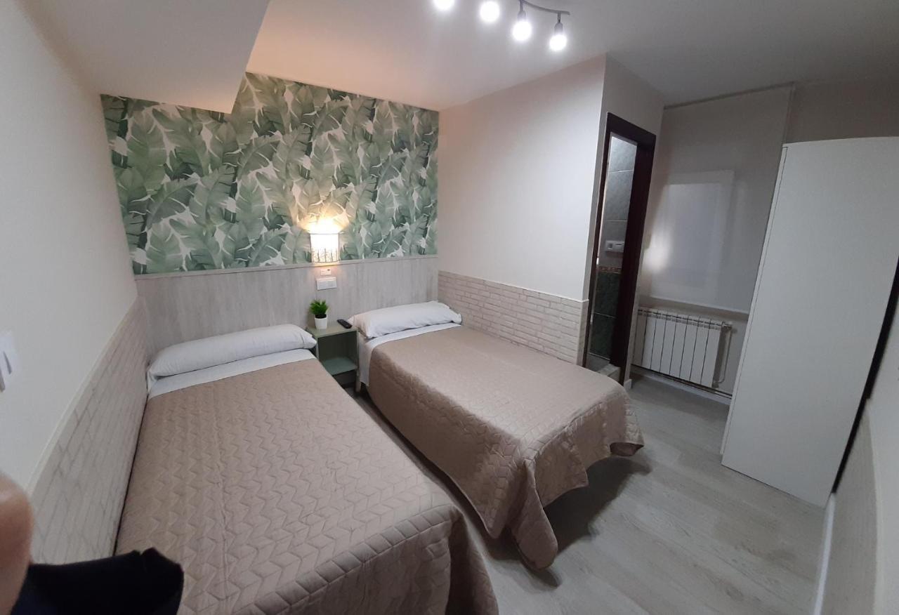 Hostal Verdemar خيخون المظهر الخارجي الصورة