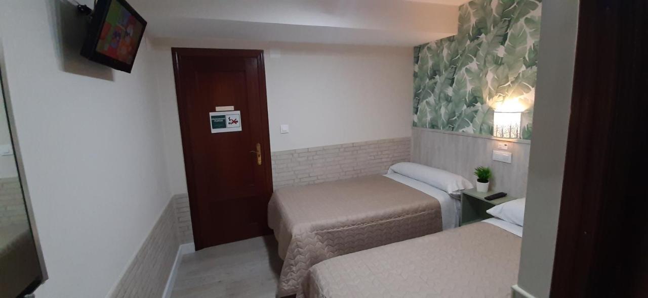 Hostal Verdemar خيخون المظهر الخارجي الصورة