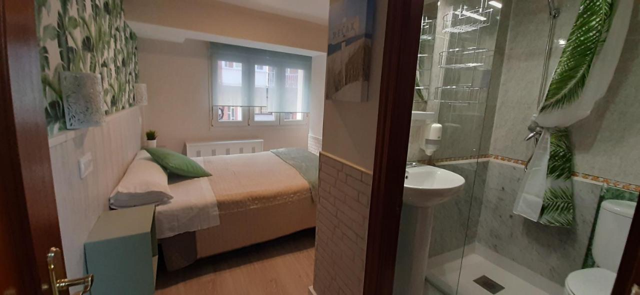 Hostal Verdemar خيخون المظهر الخارجي الصورة