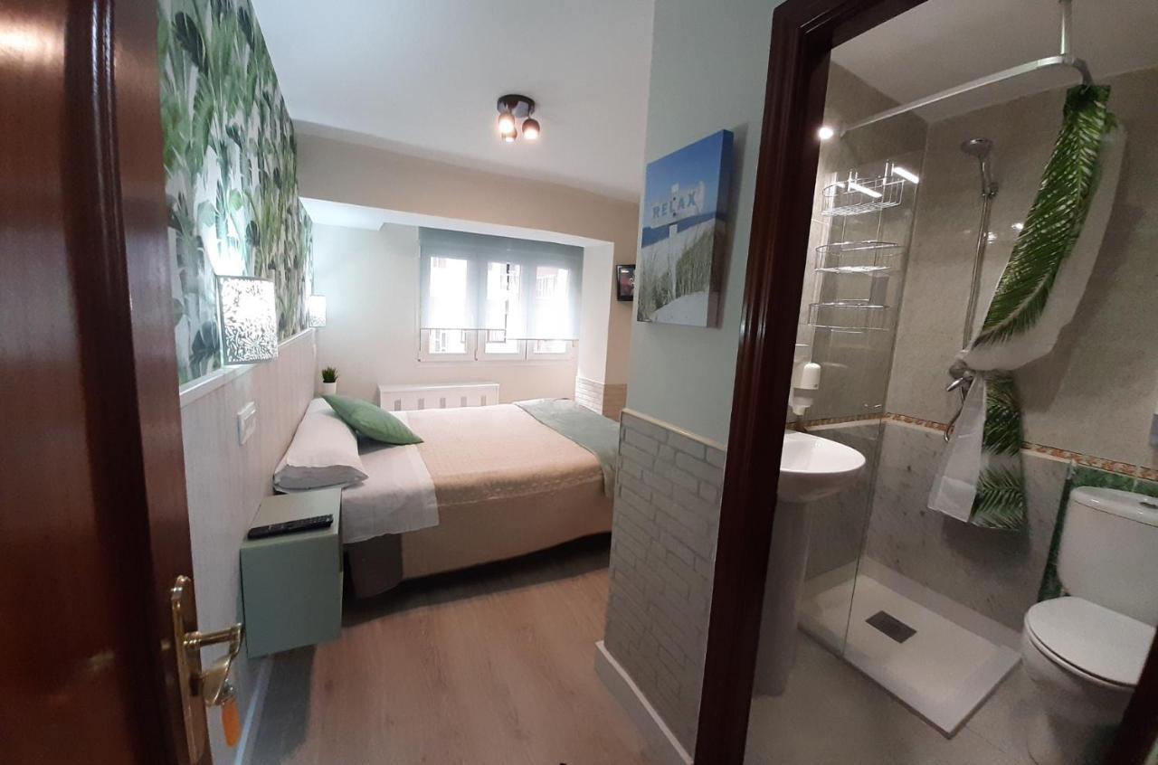Hostal Verdemar خيخون المظهر الخارجي الصورة