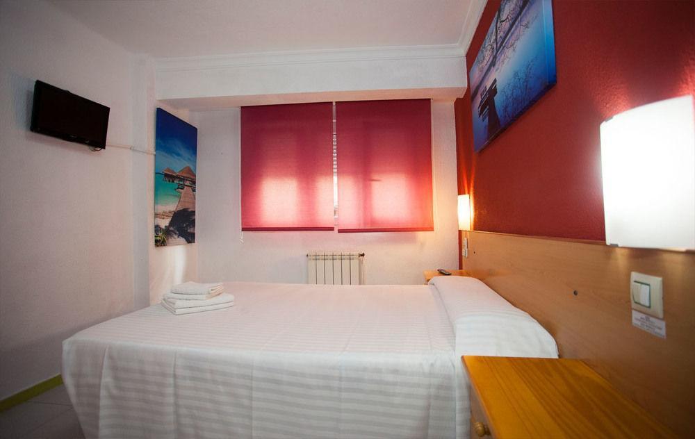 Hostal Verdemar خيخون المظهر الخارجي الصورة